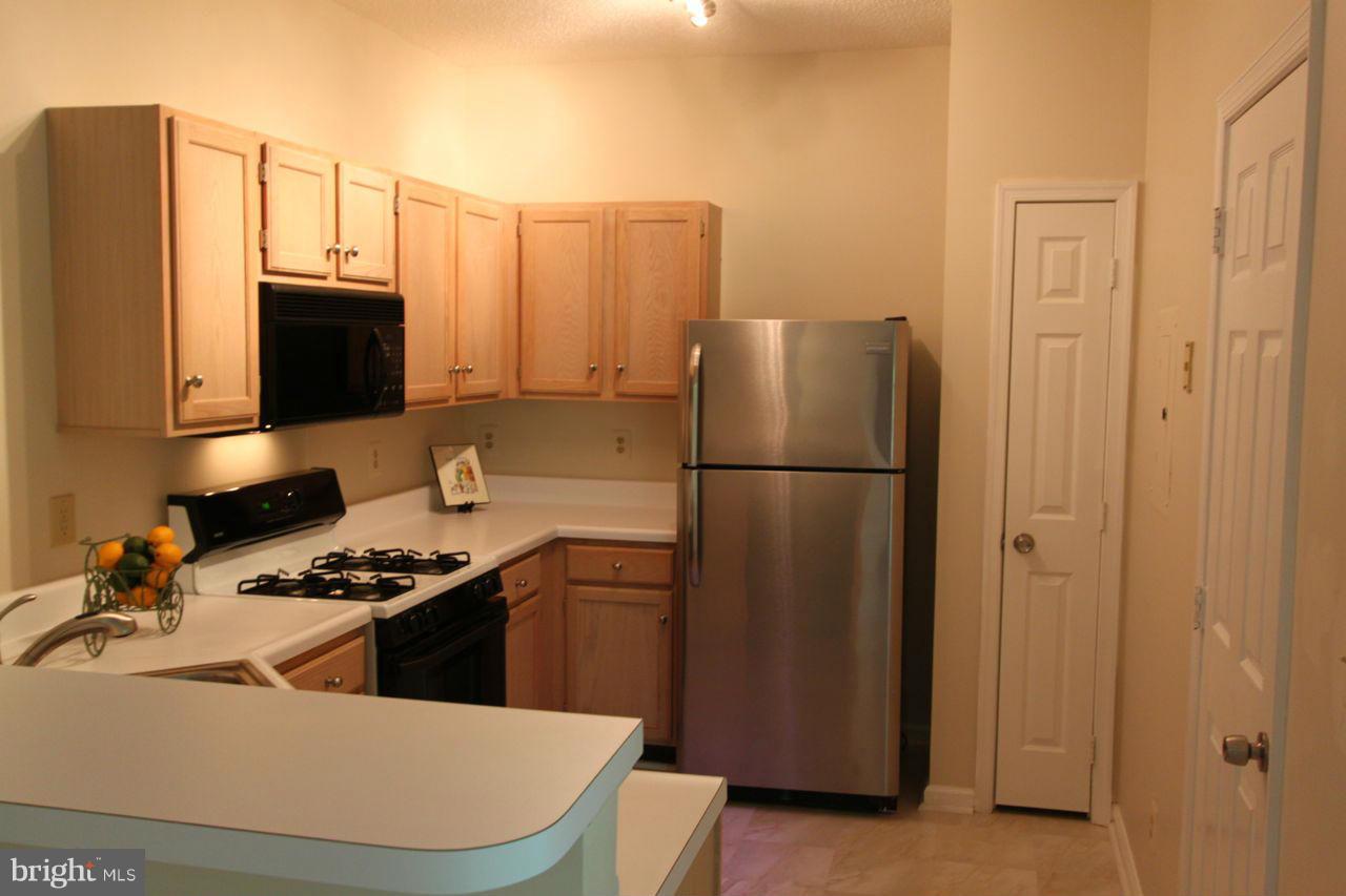 1724 Lake Shore Crest Drive, Unit 23 Reston, VA 20190 - Photo 12 of 12 Kitchen