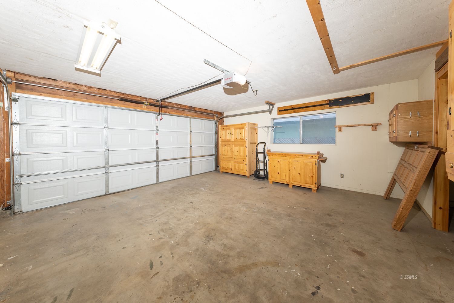 218 Peg Street Ridgecrest, CA 93555 - Photo 21 of 40