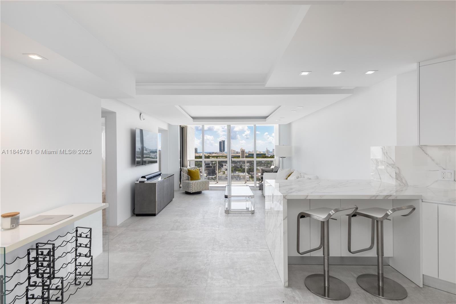 1800 Sunset Harbour Drive, Unit 1515 Miami Beach, FL 33139 - Photo 16 of 33