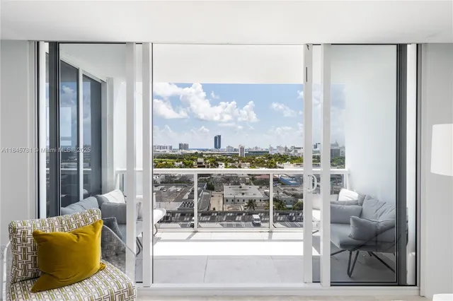 $1,190,000 | 1800 Sunset Harbour Drive, Unit 1515, Miami Beach, FL 33139