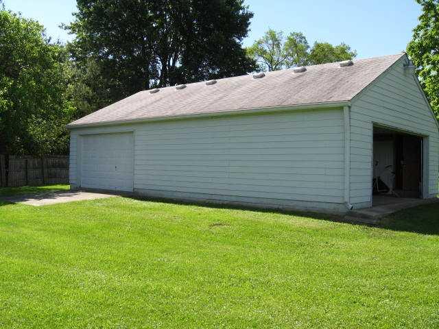 10540 Vandergriff Road Indianapolis, IN 46239 - Photo 18 of 22