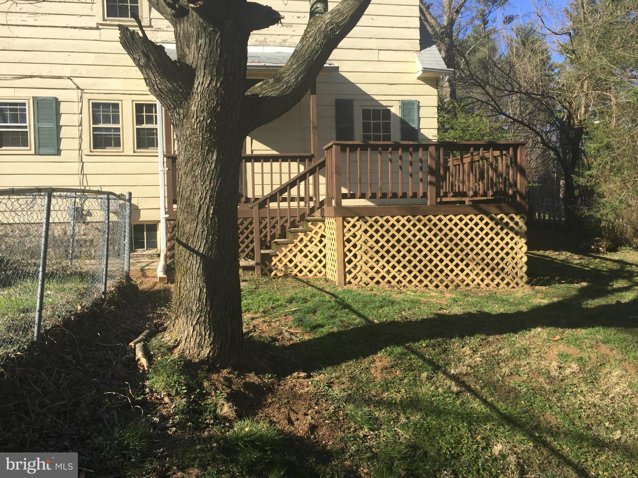 6914 Montgomery Road Elkridge, MD 21075 - Photo 17 of 18 Exterior (Rear)