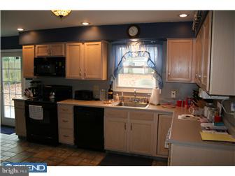 8 Success Road New Egypt, NJ 08533 - Photo 2 of 11 Kitchen