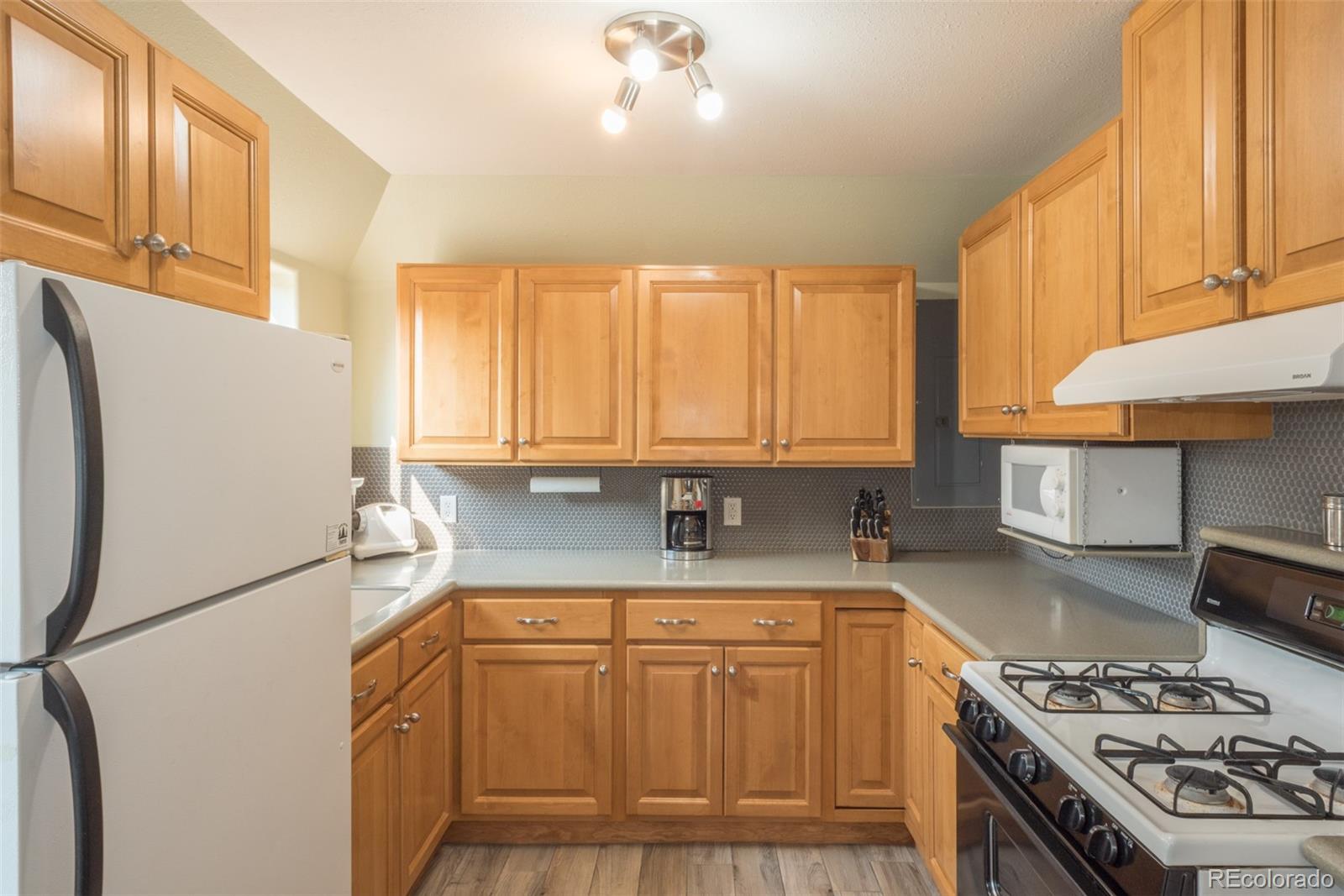 1582 Singletree Road Hartsel, CO 80449 - Photo 10 of 40 Gallery Image 10