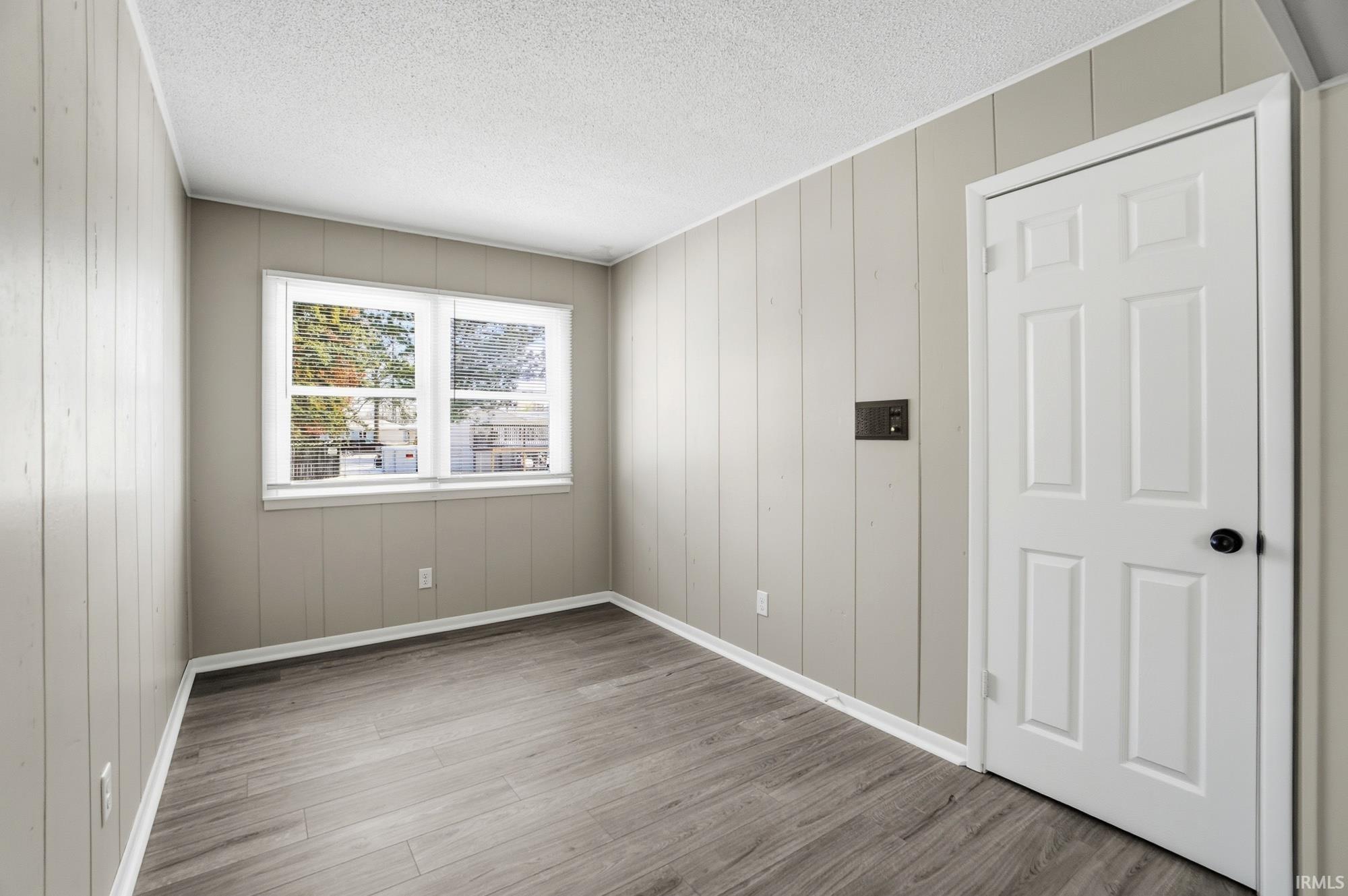 4120 Kentland Avenue Fort Wayne, IN 46808 - Photo 17 of 35