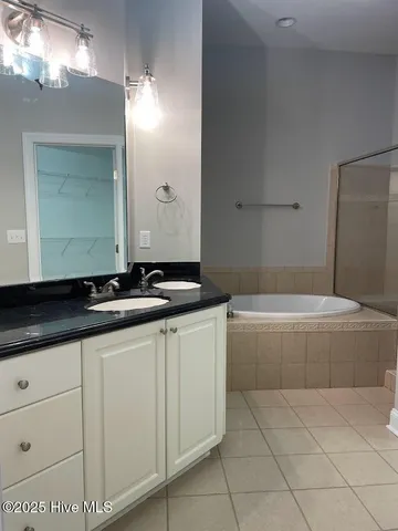 $425,000 | 607 Castle Bay Drive, Hampstead, NC 28443