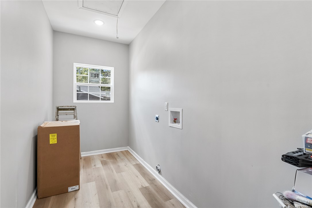 600 Rogers Street Anderson, SC 29625 - Photo 19 of 23 Laundry