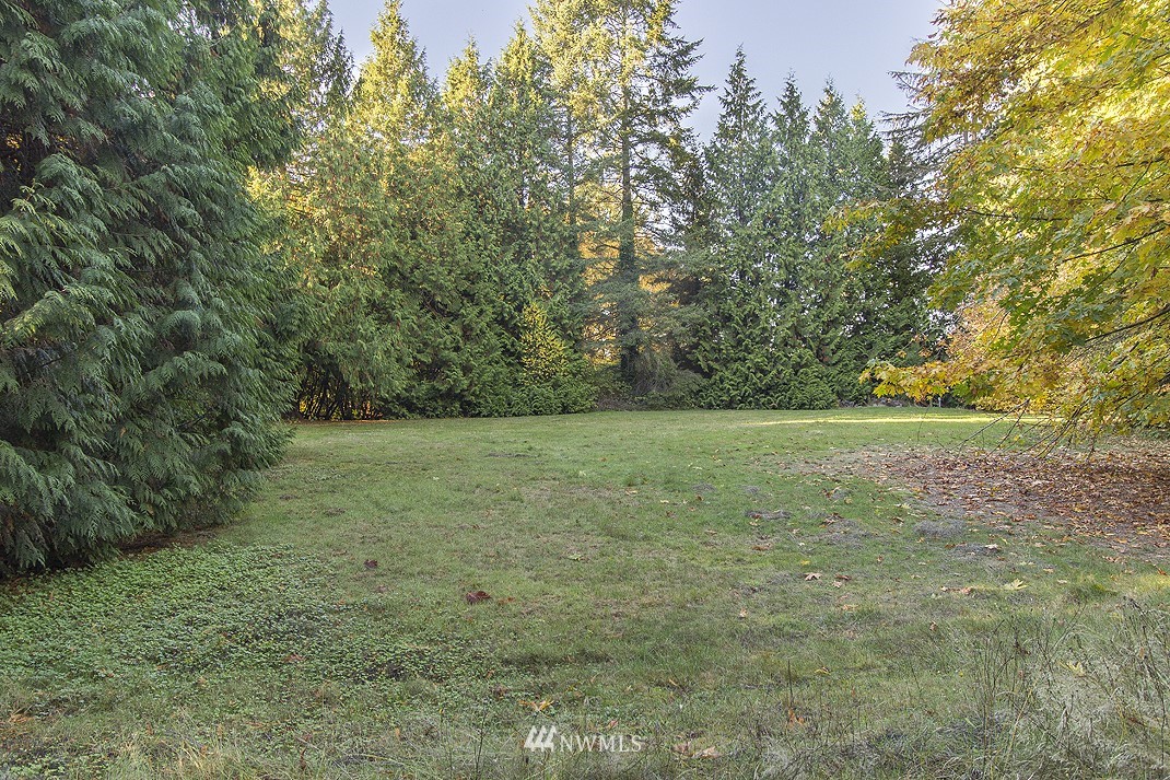 16808 112th Lane Northeast Bothell, WA 98011 - Photo 10 of 19 Gallery Image 10