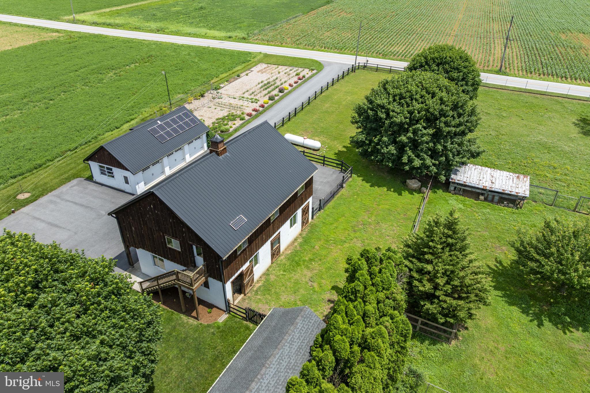 346 Lynwood Road Bird-in-Hand, PA 17572 - Photo 9 of 22