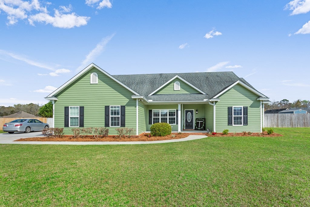 2778 Rabbit Ridge Run Valdosta, GA 31605 - Photo 4 of 36 Gallery Image 4