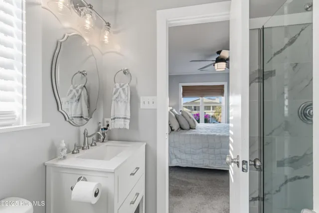 $928,000 | 122 Sanford Street, Holden Beach, NC 28462