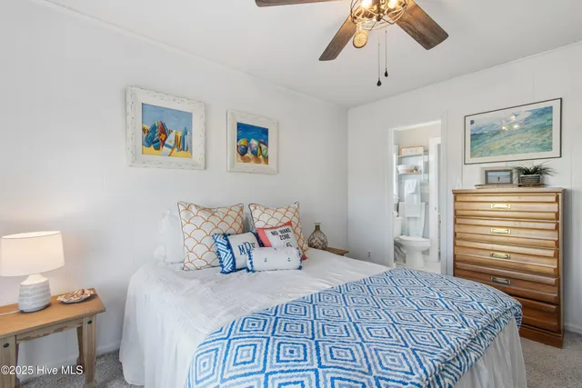 $928,000 | 122 Sanford Street, Holden Beach, NC 28462