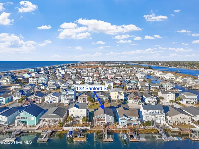 $928,000 | 122 Sanford Street, Holden Beach, NC 28462