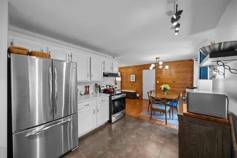 $335,000 | 7725 Colonial Drive, Prairie Village, KS 66208