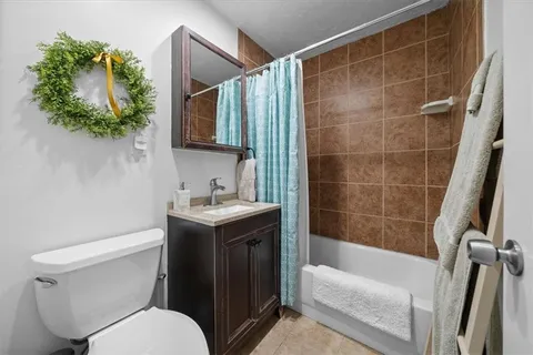 $335,000 | 7725 Colonial Drive, Prairie Village, KS 66208