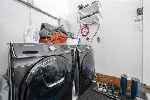 $335,000 | 7725 Colonial Drive, Prairie Village, KS 66208