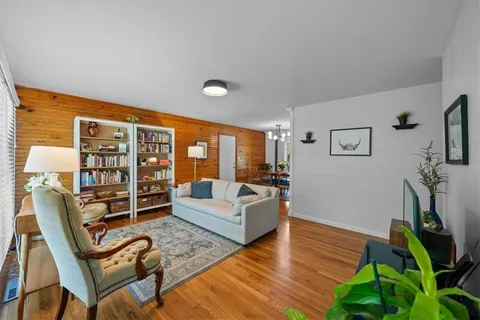 $335,000 | 7725 Colonial Drive, Prairie Village, KS 66208