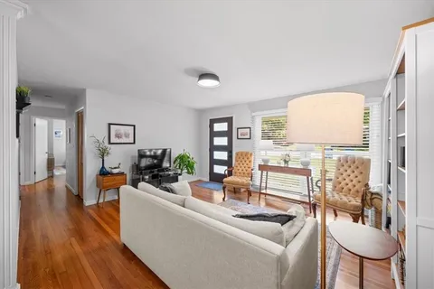 $335,000 | 7725 Colonial Drive, Prairie Village, KS 66208