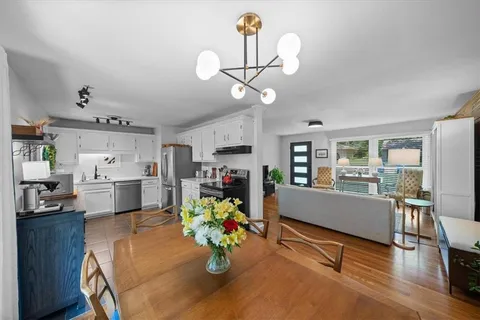 $335,000 | 7725 Colonial Drive, Prairie Village, KS 66208