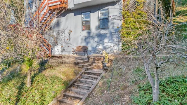 a view of a pathway both side of building