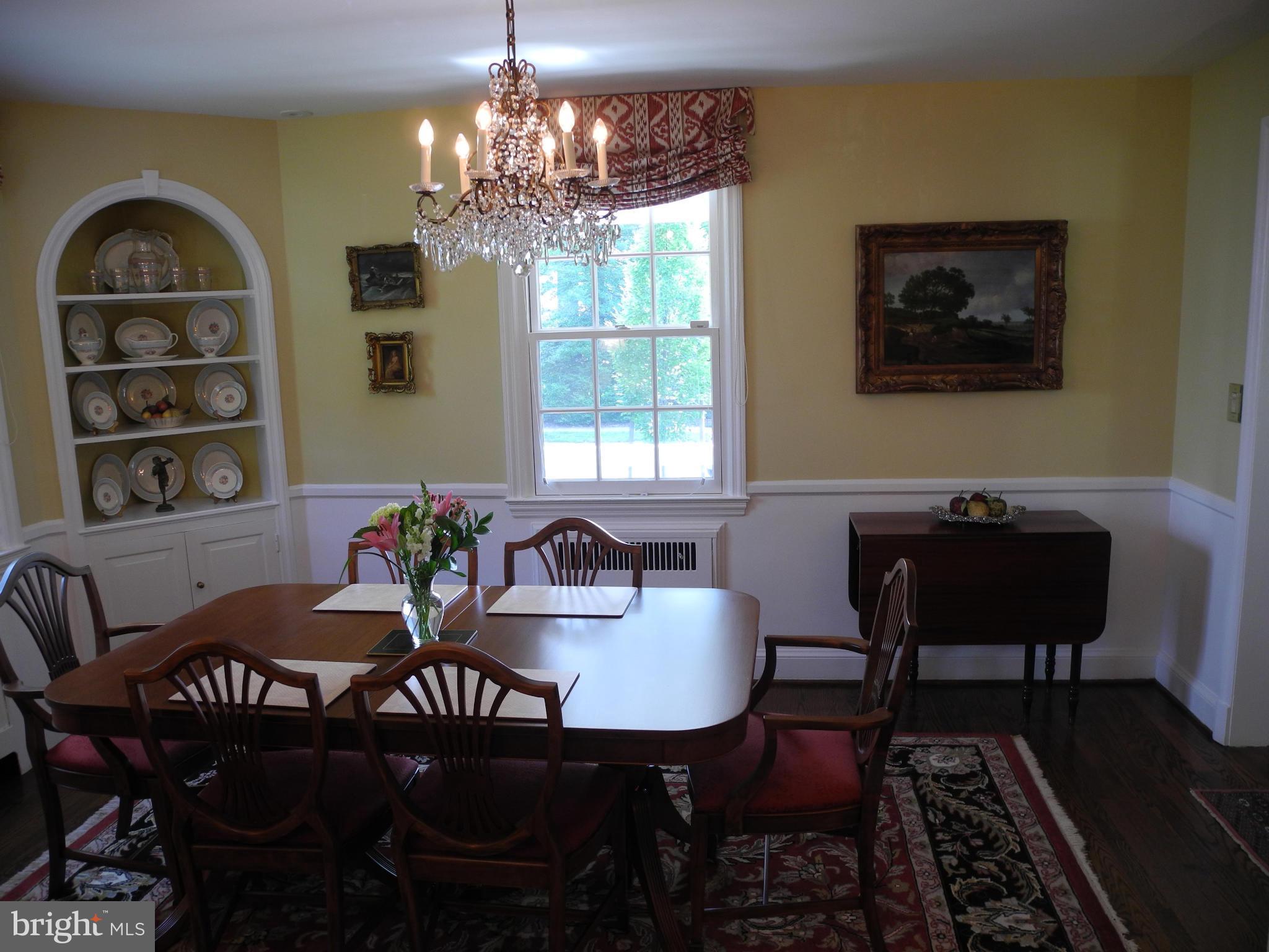 5710 Kenmore Road Baltimore, MD 21210 - Photo 11 of 30 Dining Room
