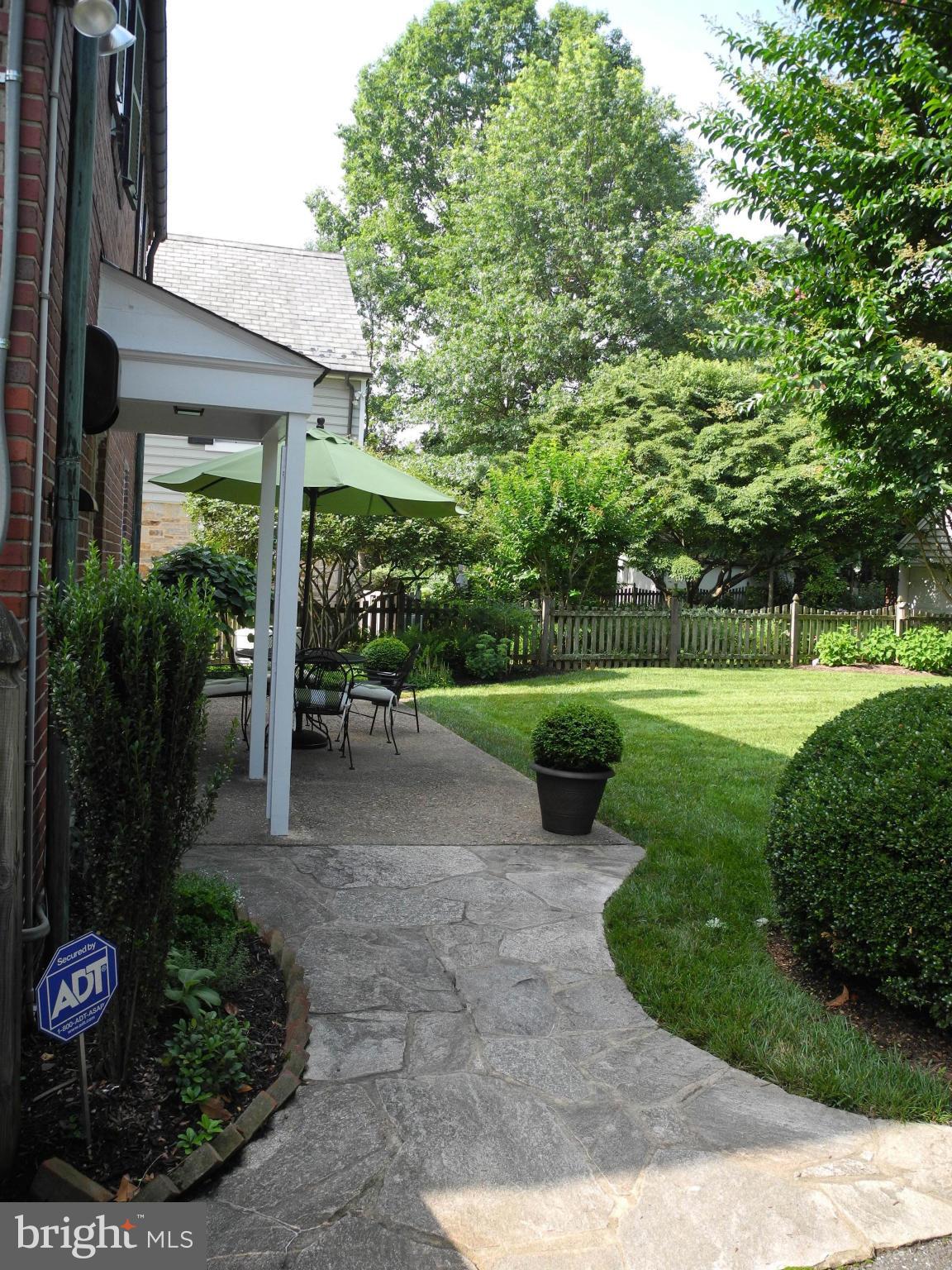 5710 Kenmore Road Baltimore, MD 21210 - Photo 3 of 30 Exterior (General)