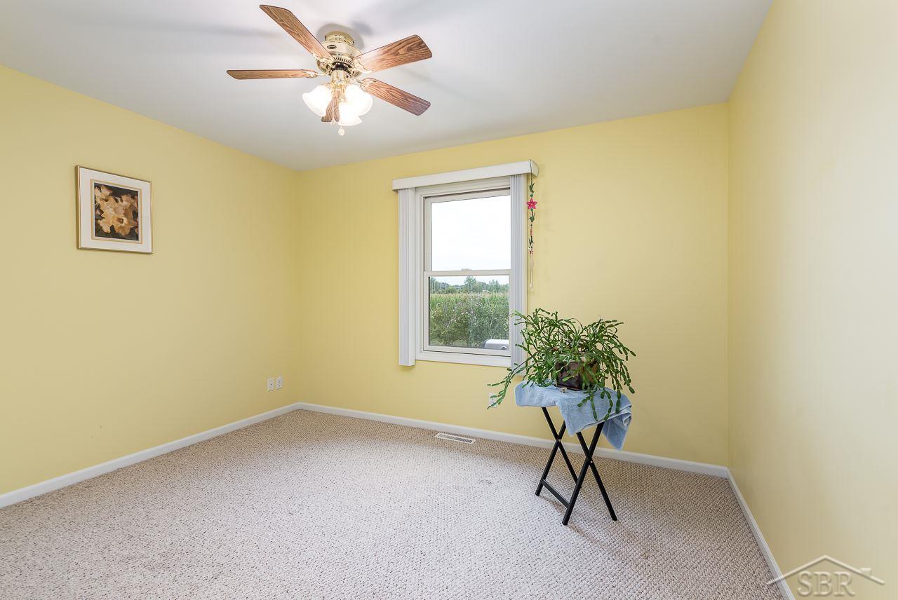 2719 Shattuck Road Saginaw, MI 48603 - Photo 13 of 24 Bedroom 3