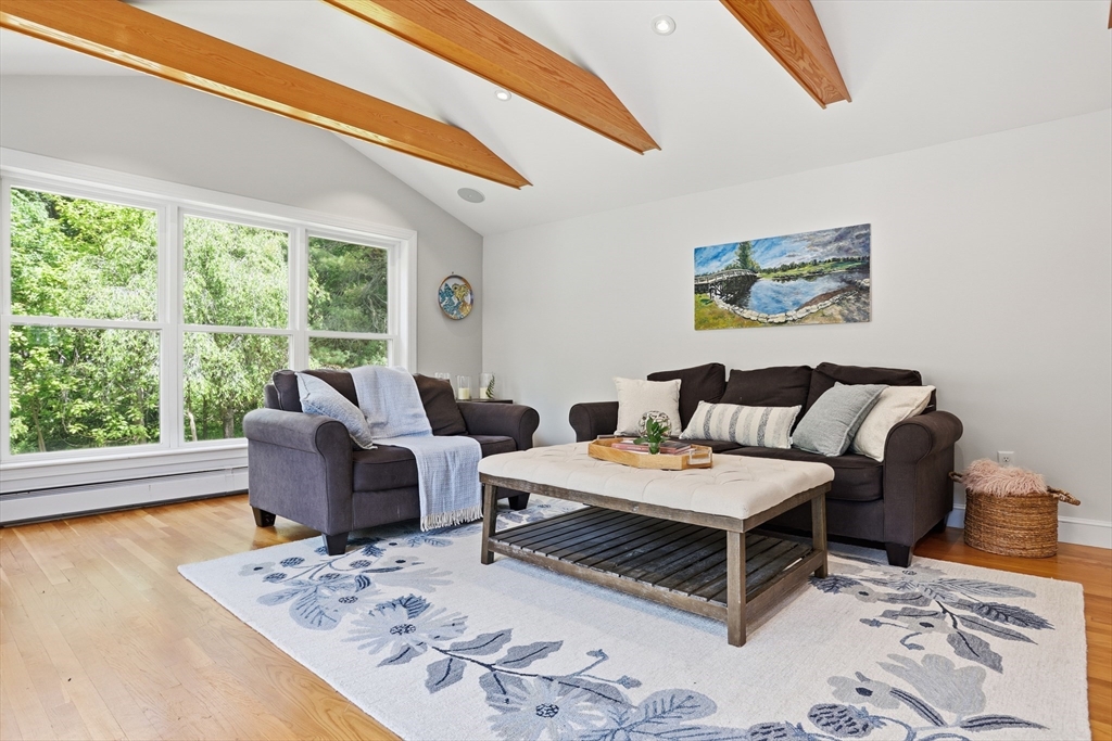 88 Southfield Road Concord, MA 01742 - Photo 5 of 41