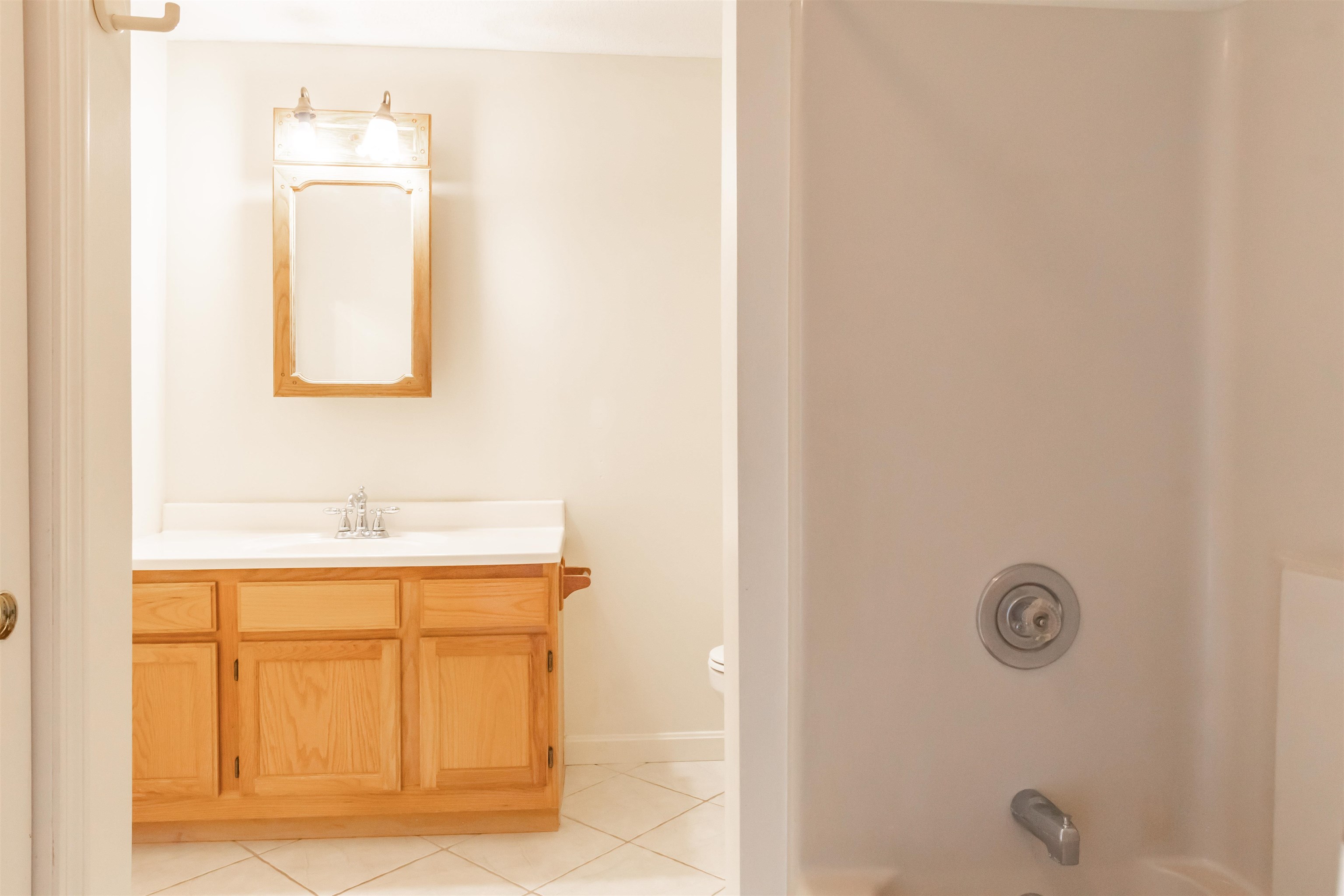 3 East Ridge Road Merrimack, NH 03054 - Photo 4 of 17