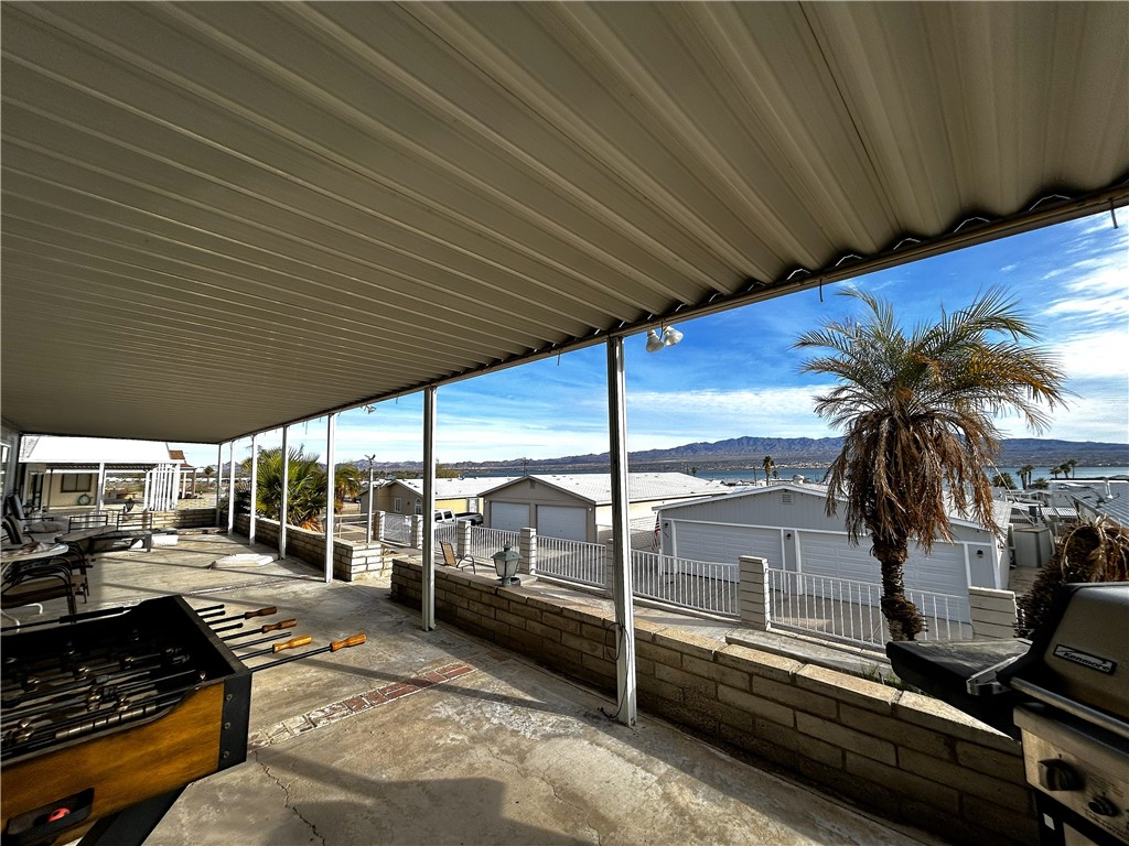 195 Thunderhead Needles, CA 92363 - Photo 3 of 18