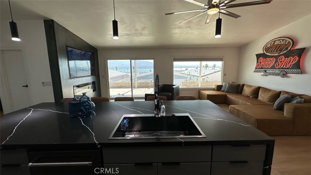 195 Thunderhead Needles, CA 92363 - Photo 8 of 18