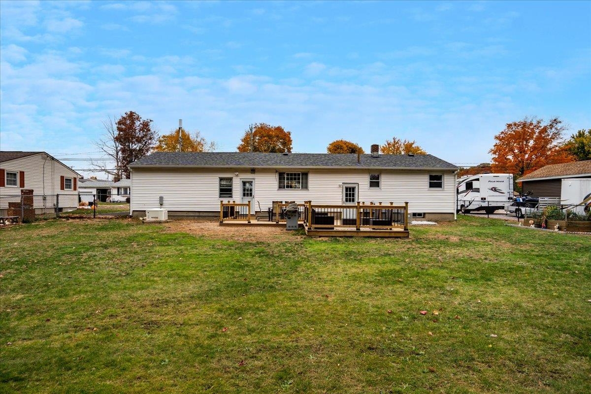 371 Weston Road Manchester, NH 03103 - Photo 34 of 41