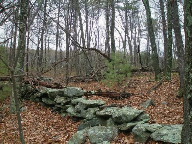 $300,000 | 7 Quarry Hill Lane, Blackstone, MA 01504