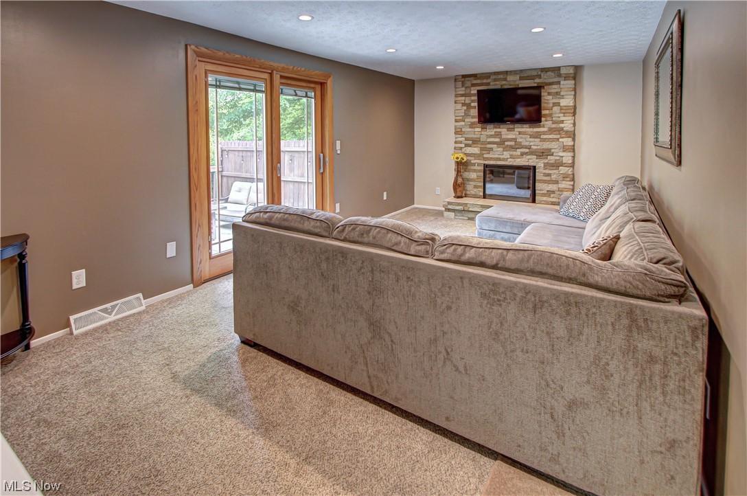 4103 Springdale Road Stow, OH 44224 - Photo 12 of 35 Gallery Image 12