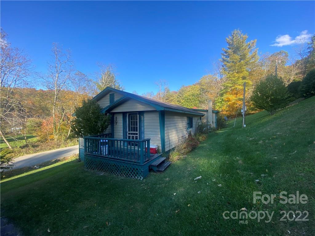 106 Phillips Street Boone, NC 28607 - Photo 36 of 38 Gallery Image 36
