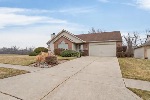 $299,900 | 8523 Wyss Meadows Drive, Fort Wayne, IN 46819