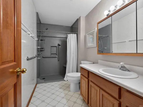 $299,900 | 8523 Wyss Meadows Drive, Fort Wayne, IN 46819