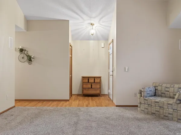 $299,900 | 8523 Wyss Meadows Drive, Fort Wayne, IN 46819