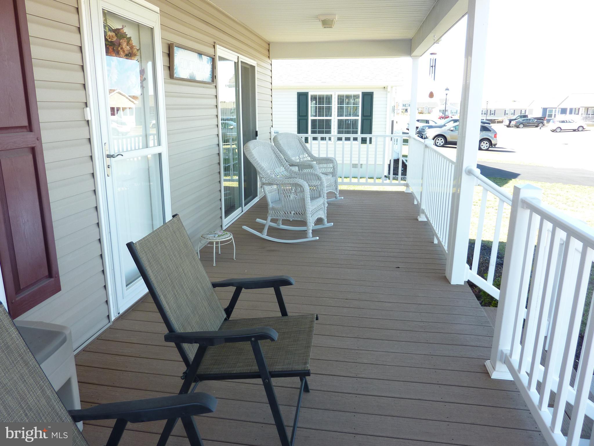 1223 Media Road Smyrna, DE 19977 - Photo 3 of 41 Front Porch - Overhead Lighting