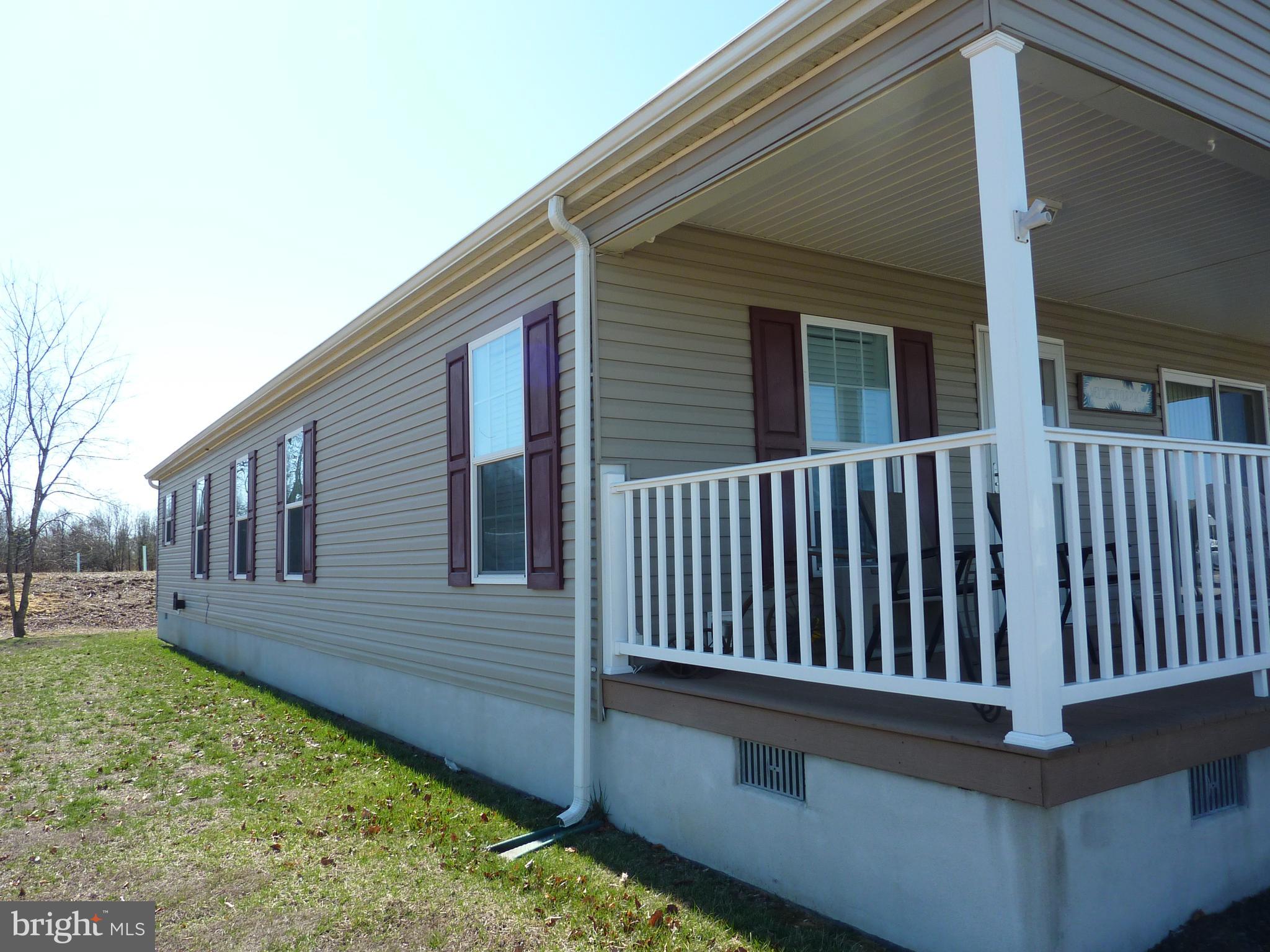 1223 Media Road Smyrna, DE 19977 - Photo 37 of 41 Exterior - Left Side-Upgraded Siding