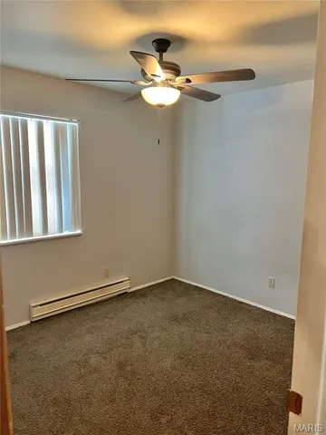 $73,000 | 7601 Hazelcrest Drive, Unit E, Hazelwood, MO 63042