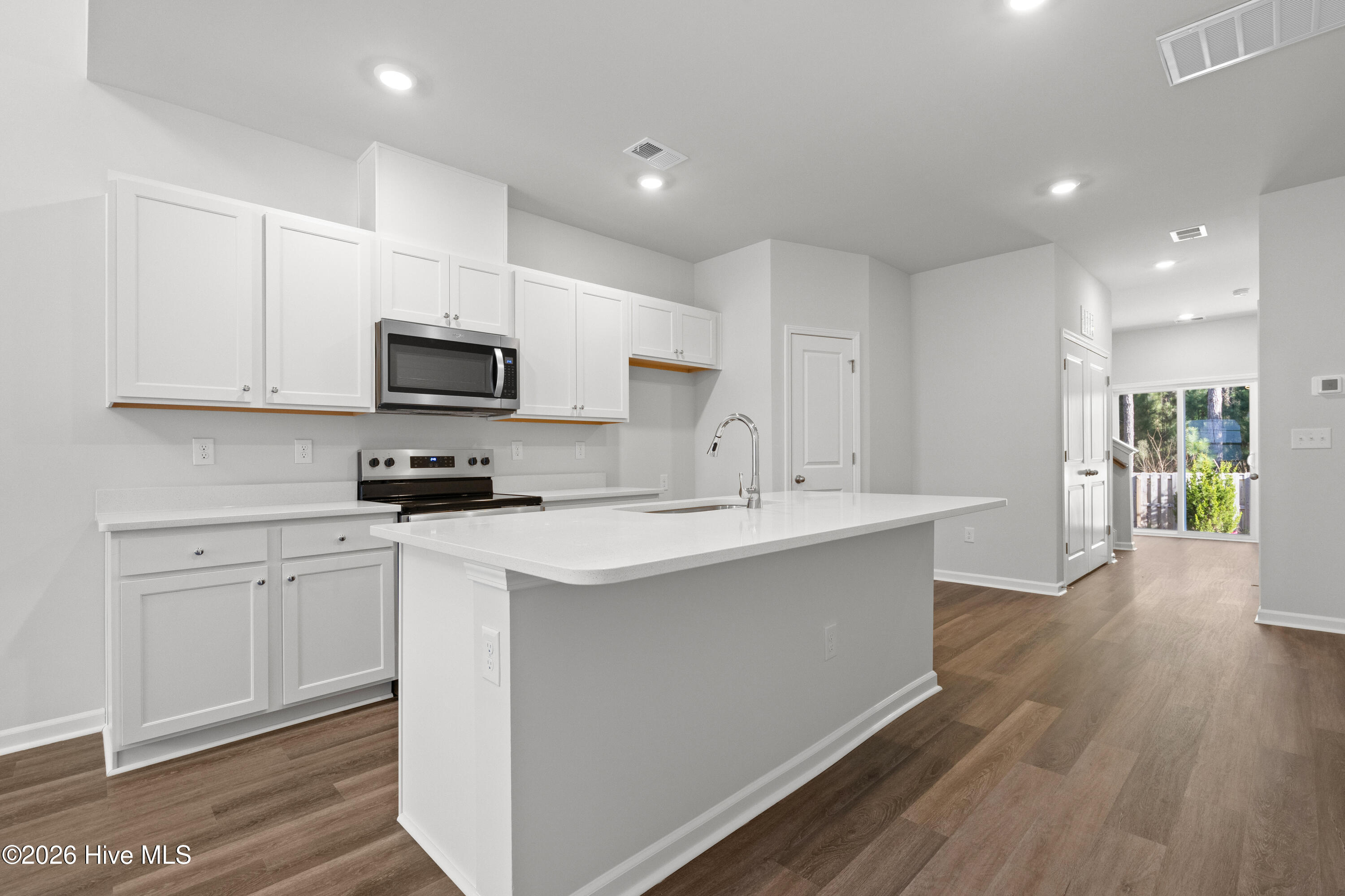 826 Palm Frond Way Calabash, NC 28467 - Photo 10 of 35 Entrance view