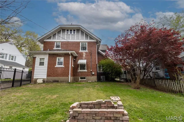 $256,900 | 381 North Park Avenue, Cape Girardeau, MO 63701