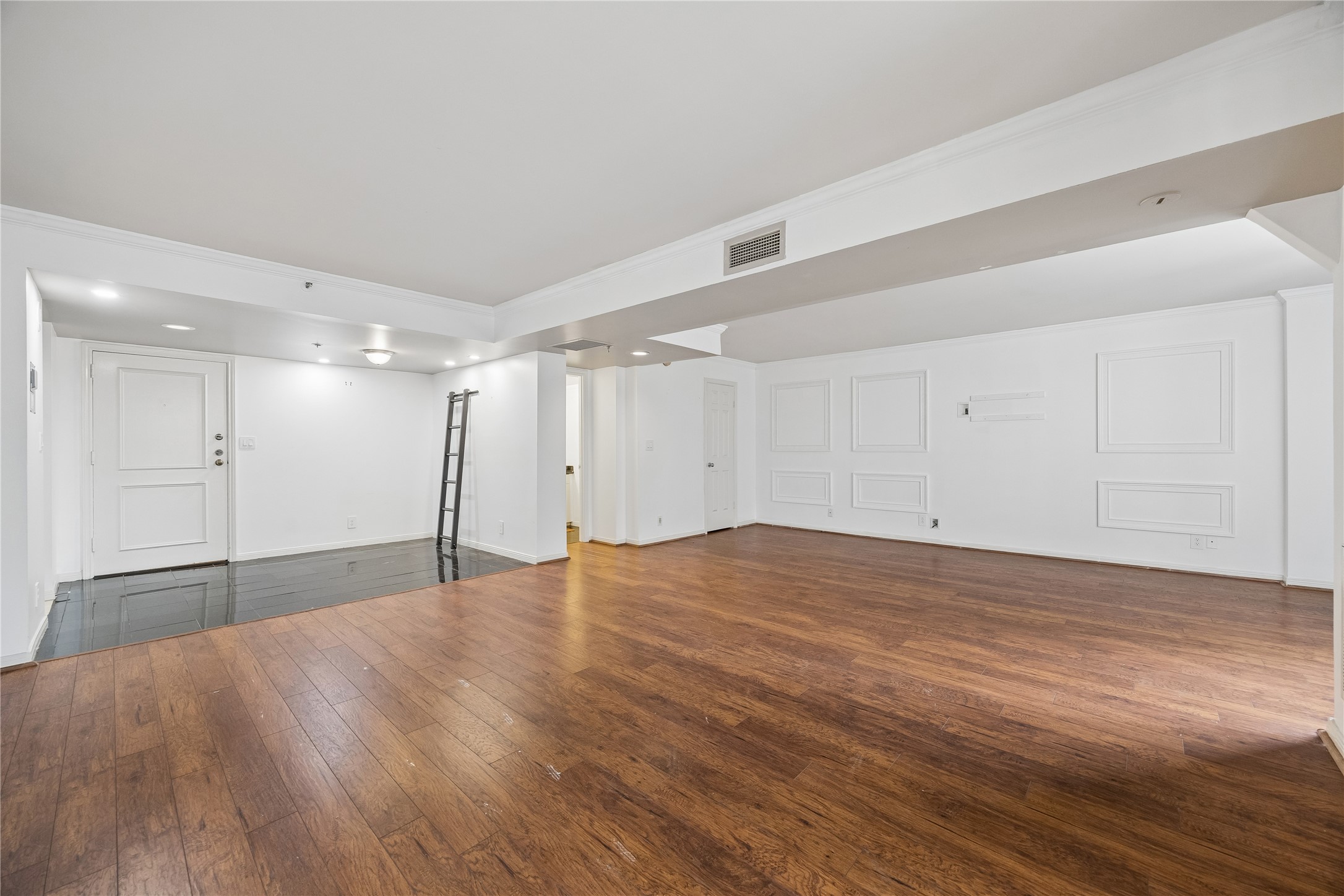 3525 Sage Road, Unit 713 Houston, TX 77056 - Photo 18 of 24