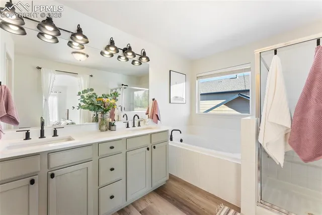 $639,900 | 1442 Lookout Springs Drive, Colorado Springs, CO 80921