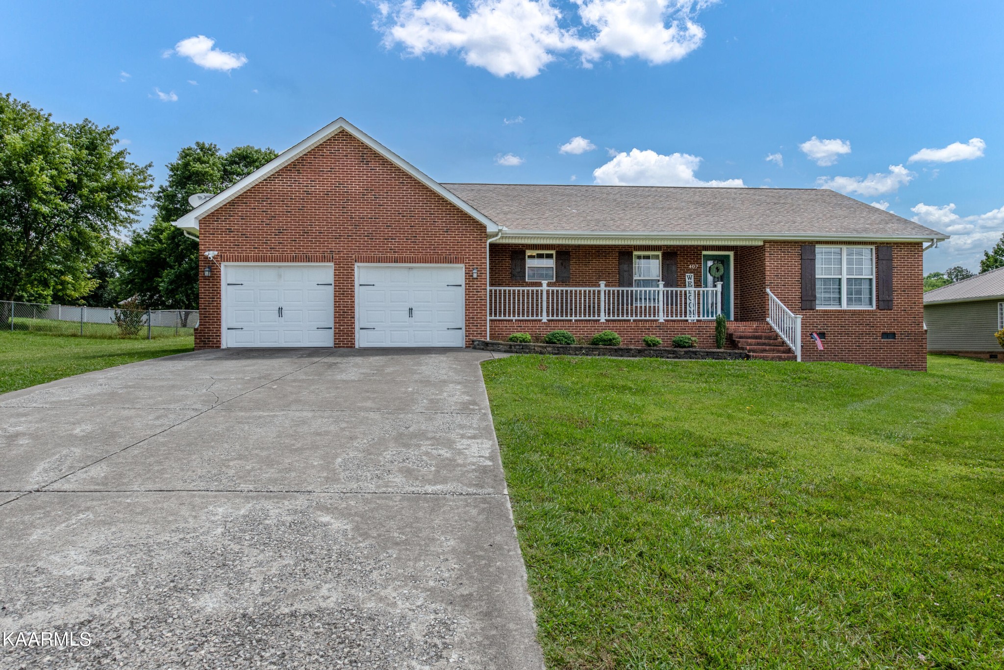 407 Temple Road Maryville, TN 37804 - Photo 3 of 36 Gallery Image 3