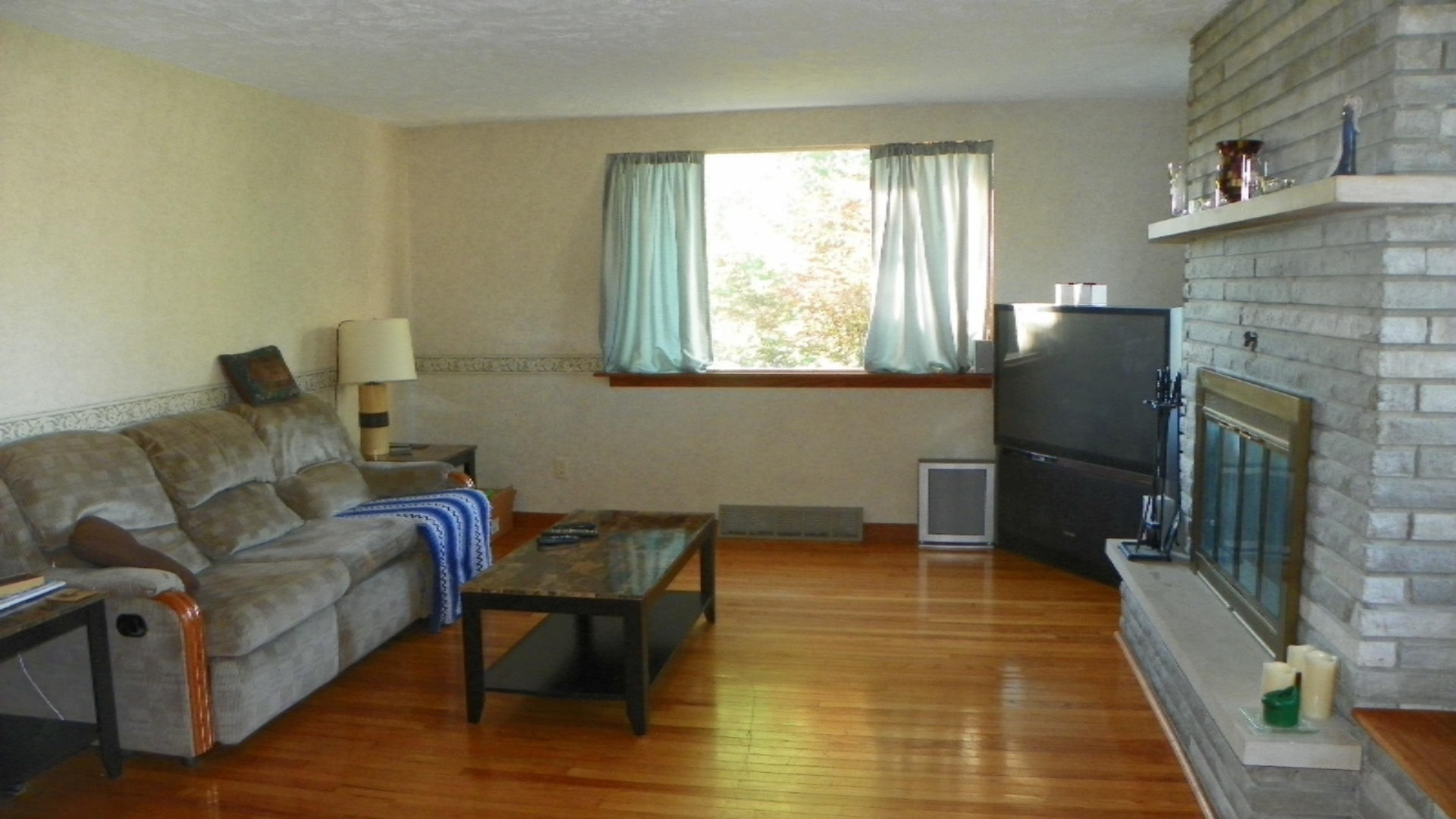 64224 Lutz Road Constantine, MI 49042 - Photo 2 of 23 100_4283