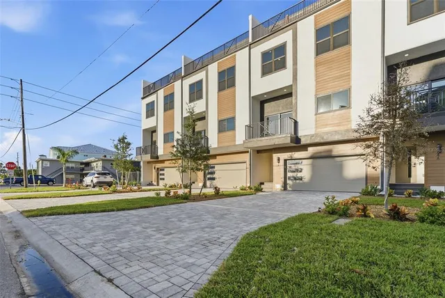 $1,690,000 | 11605 1st Street East, Unit A2, Treasure Island, FL 33706