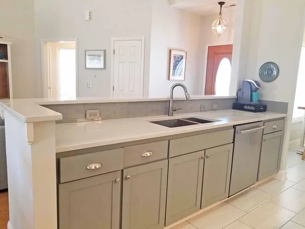 $2,995 | 216 Club Circle, Unit RIVER CLUB, Pawleys Island, SC 29585