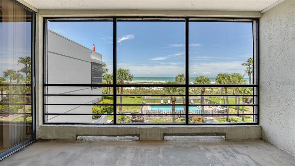 222 Beach Road, Unit 7 Sarasota, FL 34242 - Photo 27 of 61 Gallery Image 27
